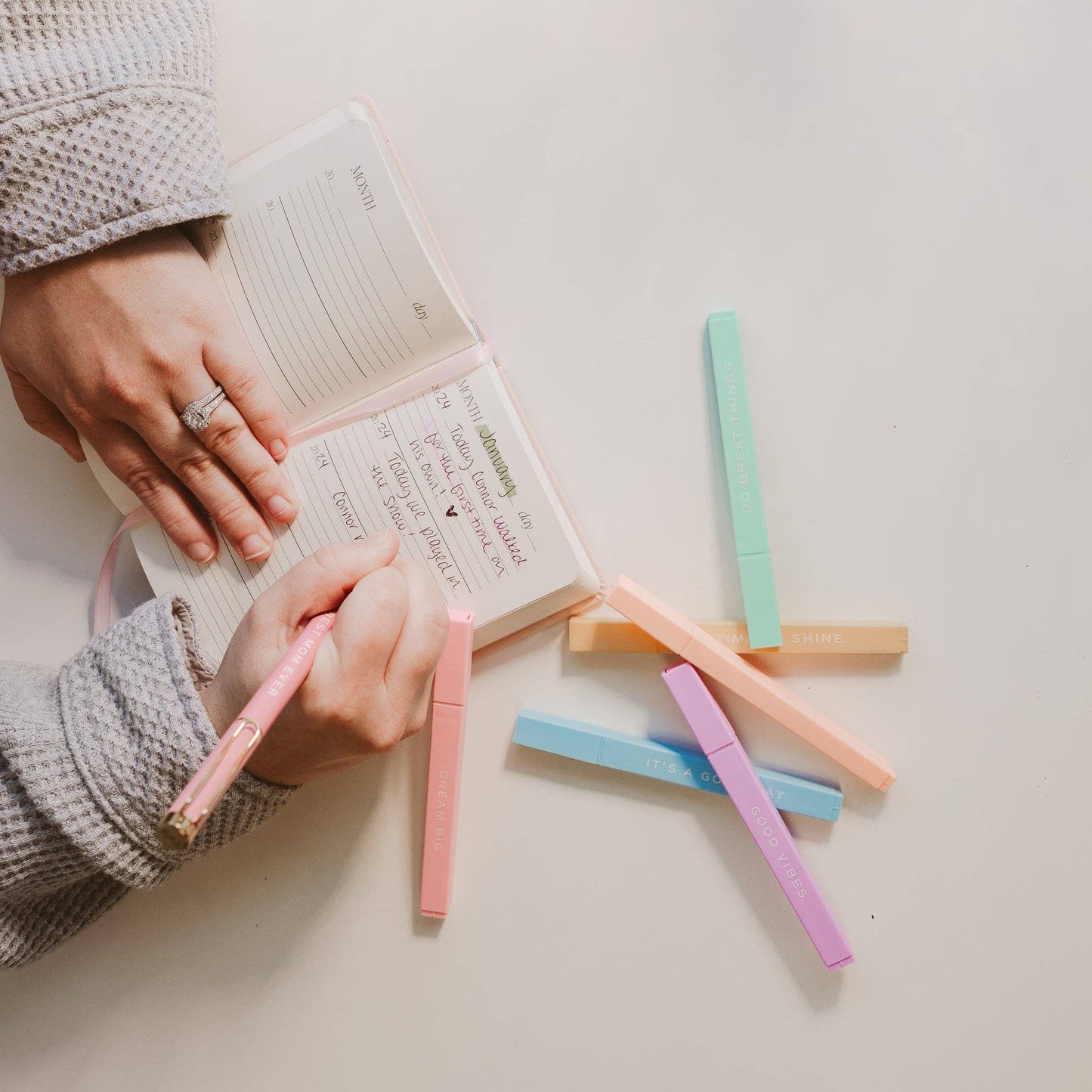 "Do Great Things" Highlighter Set