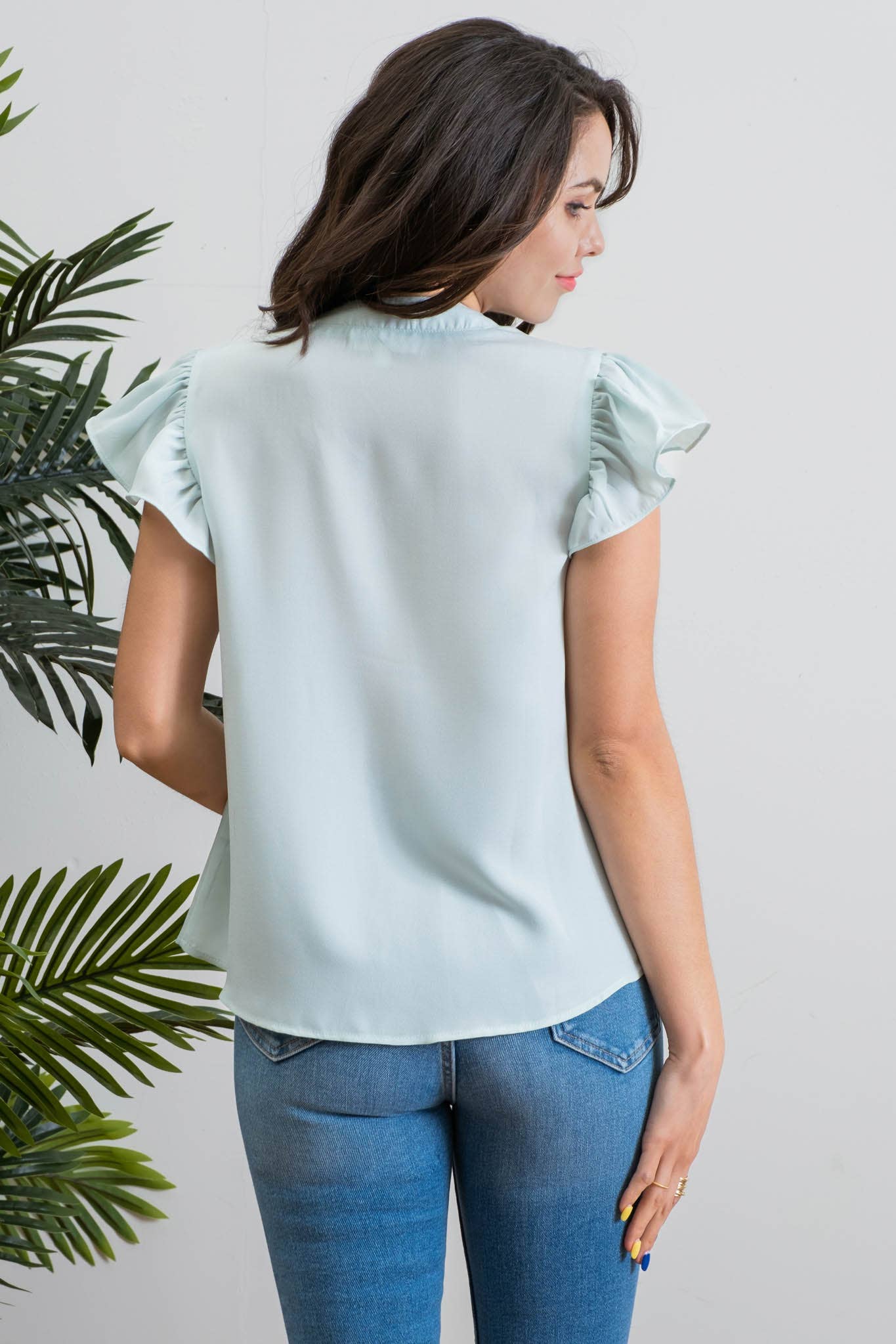 Short Ruffle Sleeve Lace Trim Top