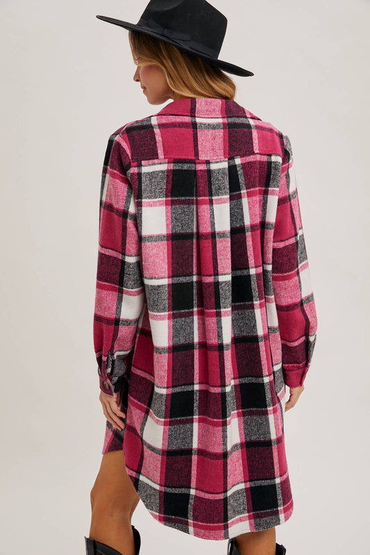 FLANNEL PLAID LONGLINE SHACKET: RED PLAID