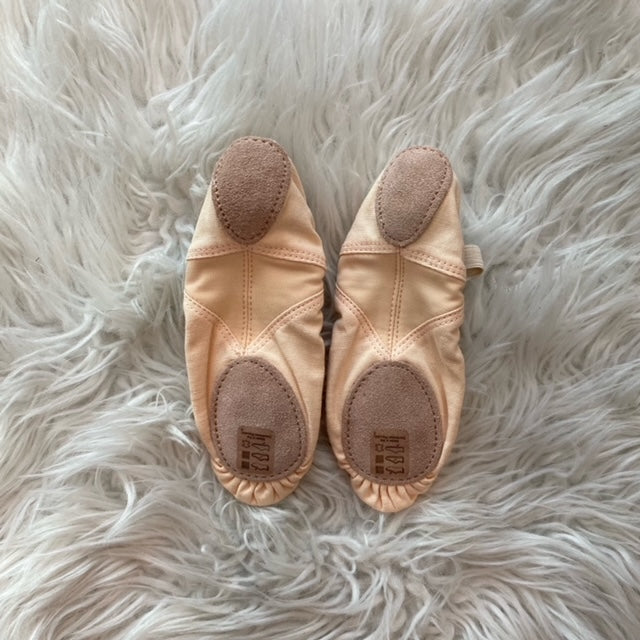 496 Youth Stretch Canvas Ballet Shoe