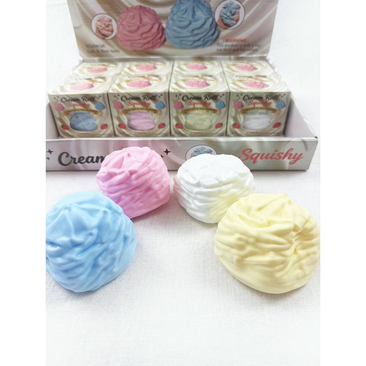 Squishy Cream Roll