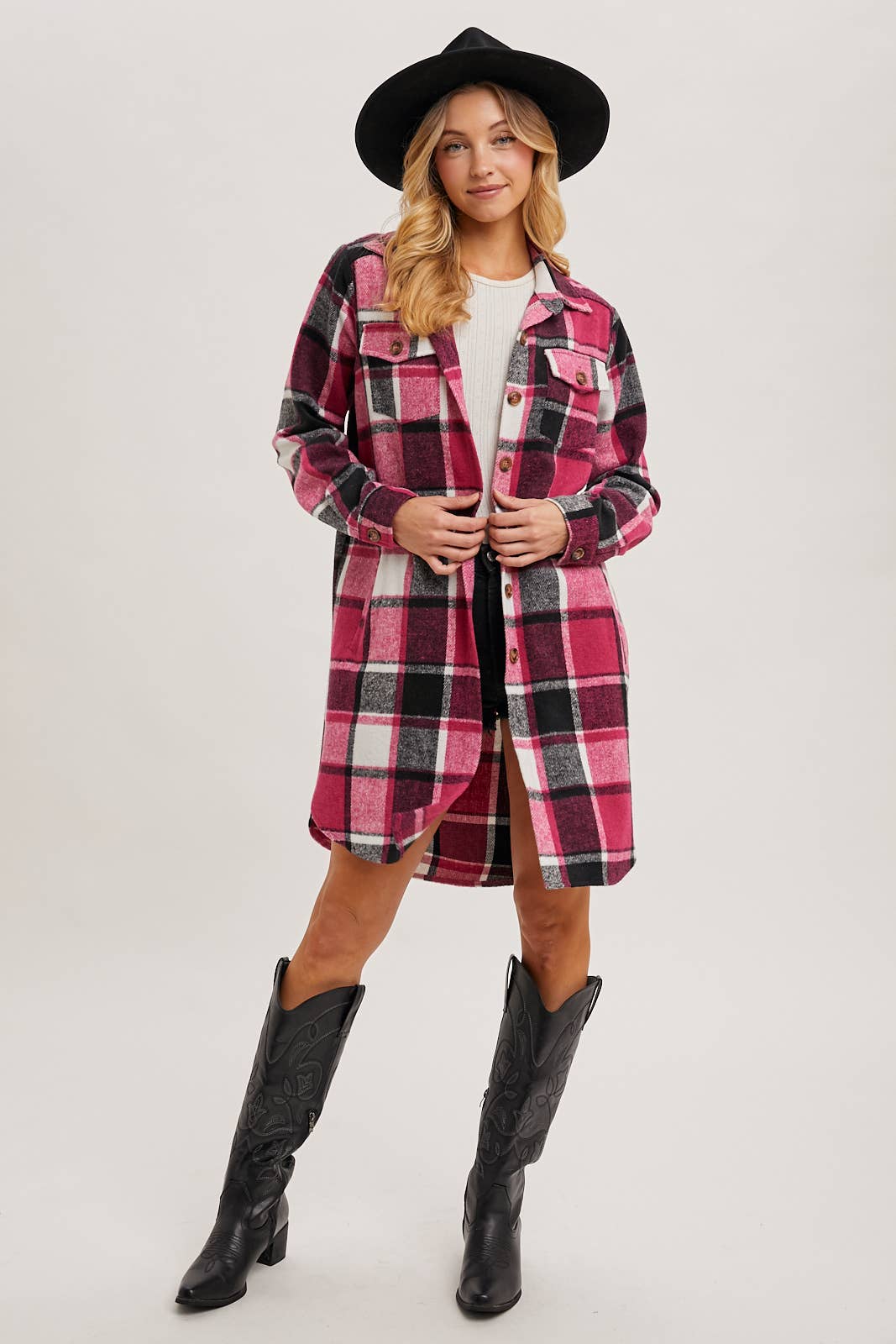 FLANNEL PLAID LONGLINE SHACKET: RED PLAID