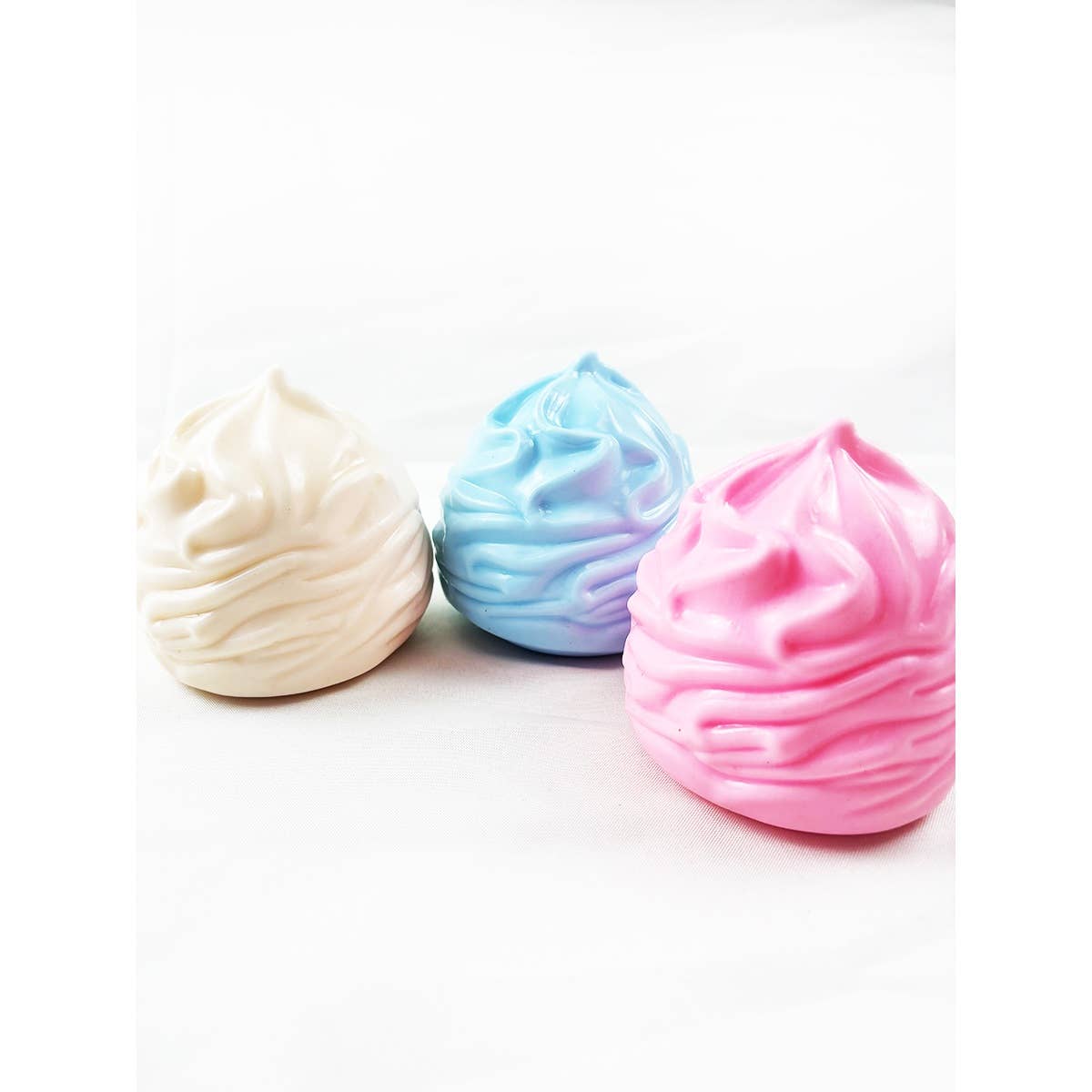 Jumbo Squishy Cream Roll