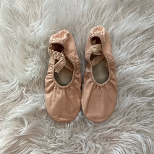 397 Youth Stretch Split Sole Leather Ballet Shoe